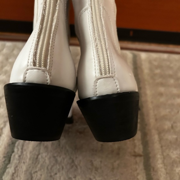White Western-Style Women's Boots Sz 7 - Picture 7 of 9